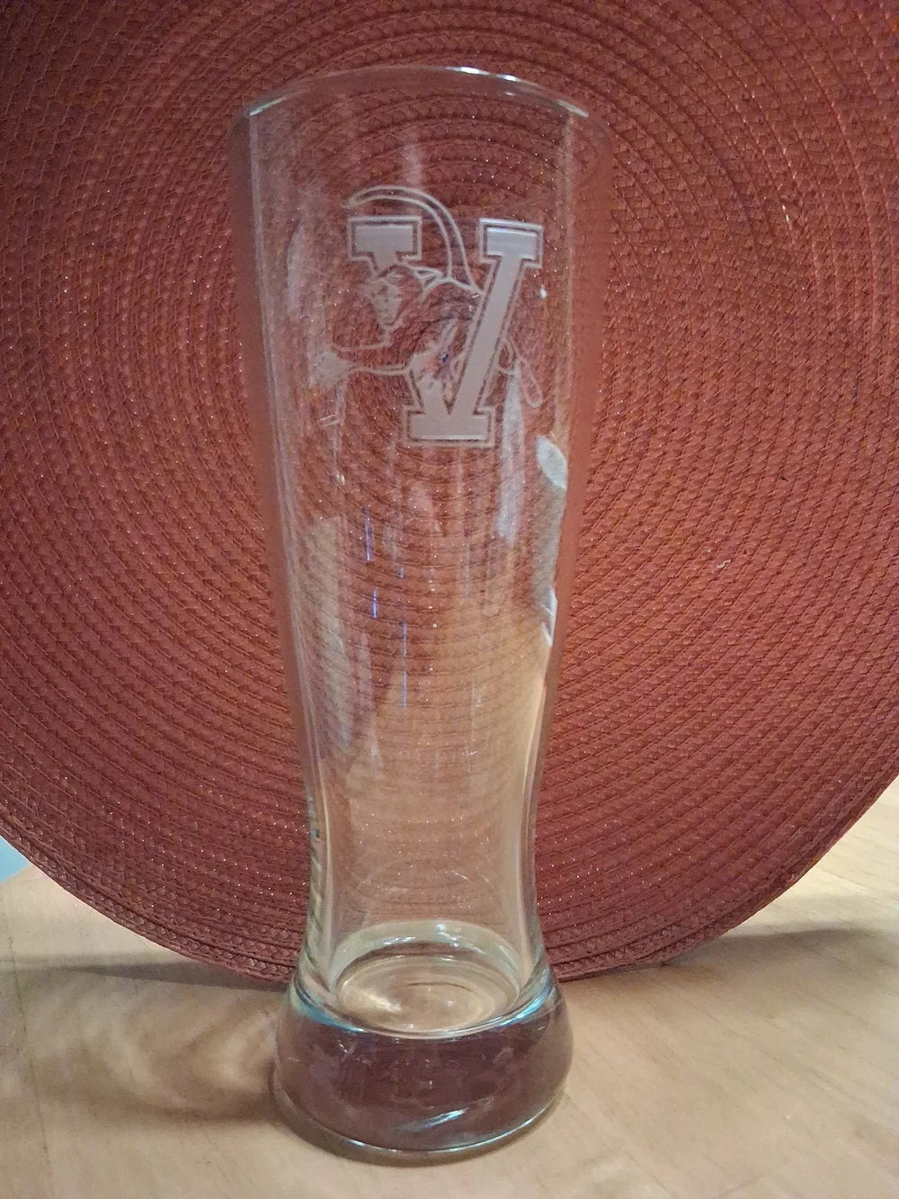 University Of Virginia 20 Ounce Pilsner Glass With White Etching Logo